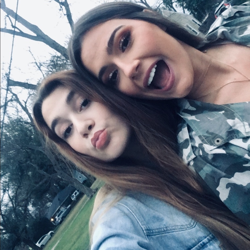 Meet your Posher, Ashlyn